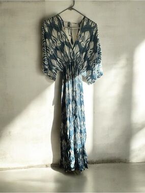Blue and Gold Patterned V-Neck Maxi Dress -One size